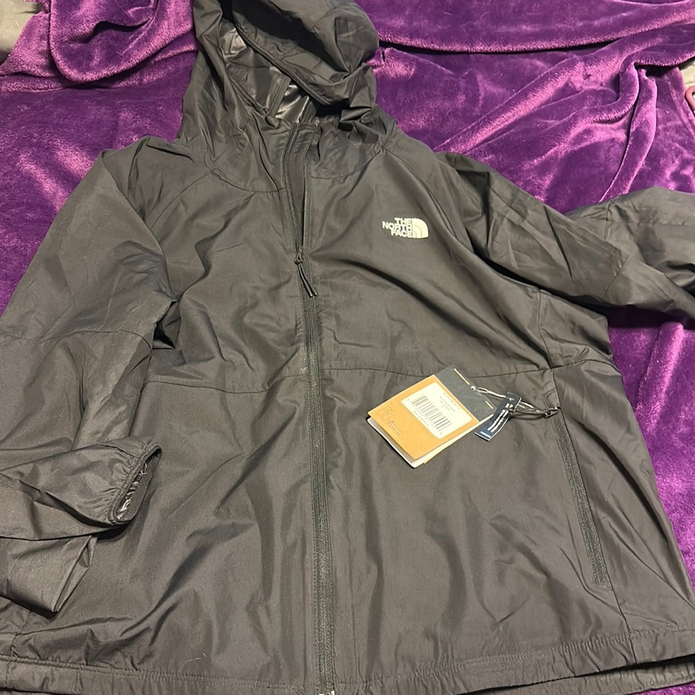 North face women’s light jacket